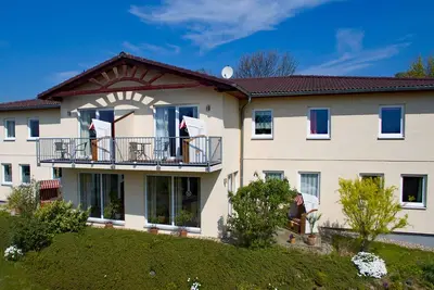 Image de App maison de plage. 1 - 200m À la plage - À la chaise de plage App 1 avec vue sur la mer à 200 m de la plage
