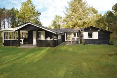 Image de Belle maison à Blåvand avec WiFi