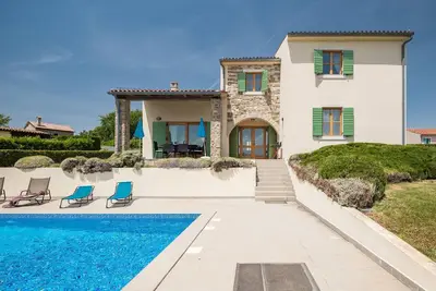 Image de Superbe maison Ă Baredine