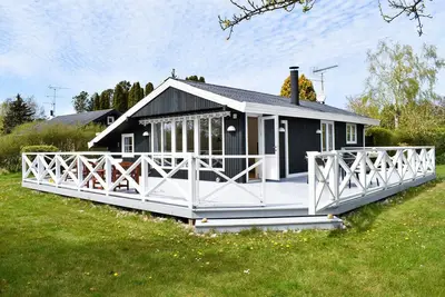 Image de Superbe maison à Dronningmølle avec.