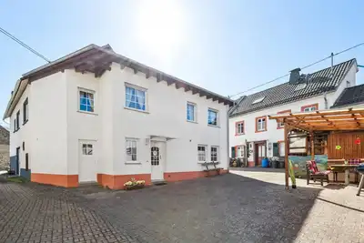 Image de Superbe maison à Strohn avec WiFi