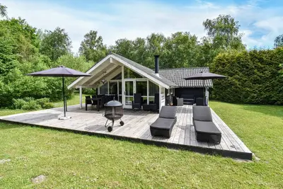 Image de Maison confortable à Bogense avec sauna