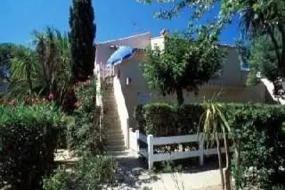 Image de Appartement cosy avec mezzanine, 6 couchages, à 500m de la mer - St Cyprien