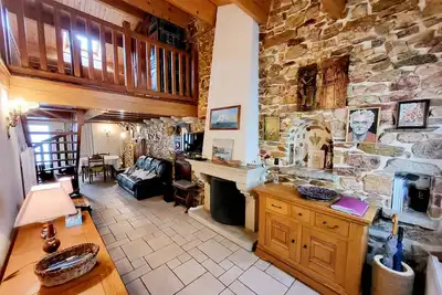 Image de Maison T4 avec Garage et WiFi à 300m de la Plage - Quartier Arago