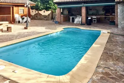 Image de Homerez - Villa spacieuse avec piscine Ă CoĂn: 300 m²