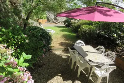 Image de Homerez - Maison Ploëzal avec jardin
