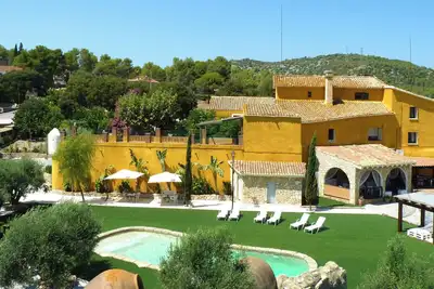 Image de Homerez - Villa à Can Trabal, piscine