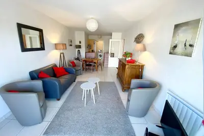 Image de Appartement Charmant avec Garage à 400 m de la Plage