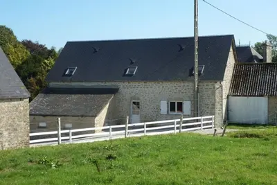 Image de Maison familiale à Picauville, 5 chambres, proche Utah Beach, Internet, animaux acceptés