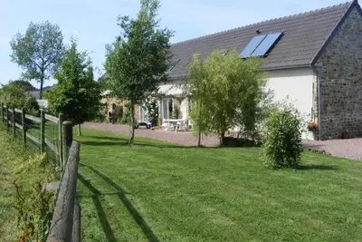 Image de Maison lumineuse avec jardin, proche plages du débarquement, vélos inclus, animaux bienvenus