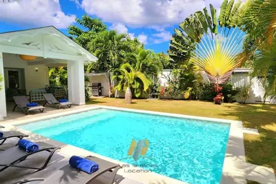 Image de Villa Caraïbe neuve Piscine/Jacuzzi/200m Plage/Wifi