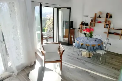 Image de Homerez - Studio à Théoule-sur-Mer.