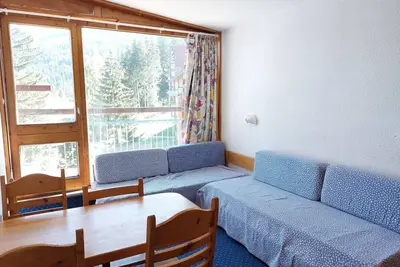 Image de Studio skis aux pieds pour 4 personnes à Arc 1800