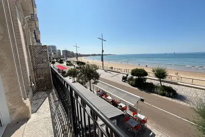Image de Charmant appart centre-ville avec vue mer