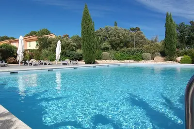 Image de Villa Laurence - Piscine En Residence - St Cyprien-clim-wifi