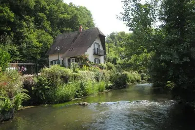 Image de Évasion Normande : Maison avec Cheminée et Jardin Privé