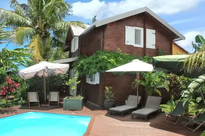 Image de Homerez - Chalet à Vincendo avec piscine.