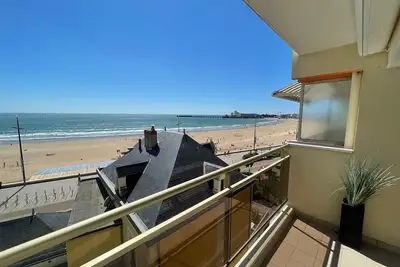 Image de Bel appartement T3 avec balcon, parking et Wi-Fi aux Sables-d'Olonne