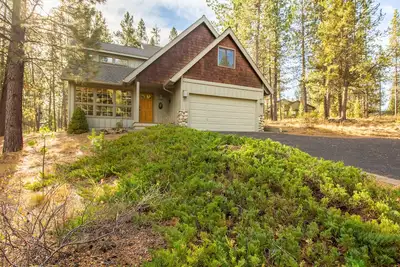 Image de A / C, 4 chambres + mezzanine, terrasse privée, aimer les chiens, aimer la famille - Mtba05