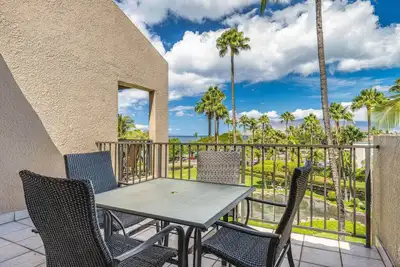 Image de Lush Green and Ocean Views W/Lanai–Kamaole Sands