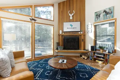 Image de Ride to Fort Rock Park, maison améliorée près de tout, bain à remous - Ashw04