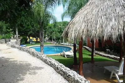 Image de Confortable 2br condo près de la plage avec A / C tout au long