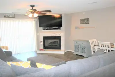 Image de Magnifique condo, récemment rénové, aucune étape