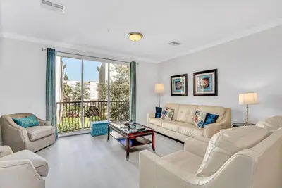 Image de Lotissement haut de gamme avec trois niveaux de la vie privée, le luxe et le confort!