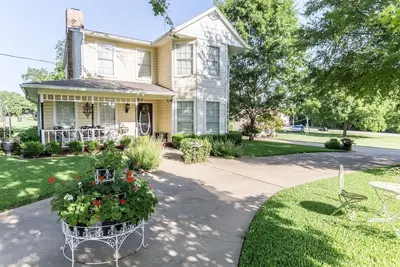 Image de Réglage du pays juste assez proche de la ville! ! ! Les grands groupes sont les bienvenus! !