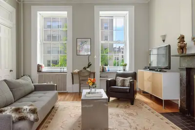 Image de Luxe Greenwich Village Condo Off Fifth Ave et Washington Square Park!