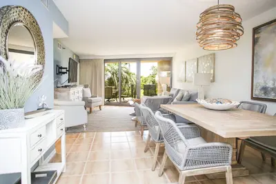 Image de Vente 20% De Rabais! Woo Hoo! 1er étage - piscine en bord de mer et plus encore! Fam Fav!