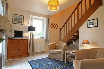 Image de Maison de caractère près des plages du débarquement avec jardin, Bbq, animaux acceptés