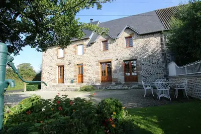 Image de Maison de charme Ă la campagne proche du Mont Saint Michel, 2 chambres, jardin et Bbq