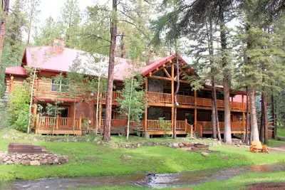 Image de Rs Lodge - 9 Chambres Gér�� par Cabin Butler