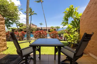 Image de Kul302 - West Maui Stunning Oceanview. Amélioré et pittoresque 1 chambre / 1 salle de bain.