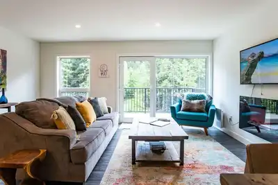 Image de LAustin Reve: Condo nouvellement construit, près de la station de ski