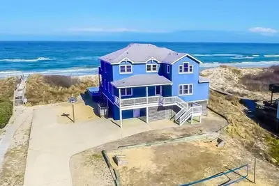 Image de D7990 Ocean Dream. Piscine / Jacuzzi / Handicap bienvenus / ascenseur / Animaux Ok / Mariages!