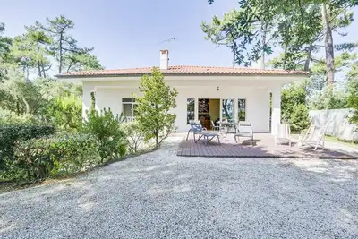 Image de Hossegor Entre Lac et Océan, aperçu lac, villa 8 personnes