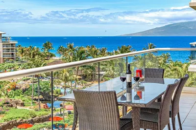 Image de Maui Resort Rentals: Honua Kai Konea 645 - Intérieur aménagé au 6ème étage avec 2br et une vue imprenable sur l'océan