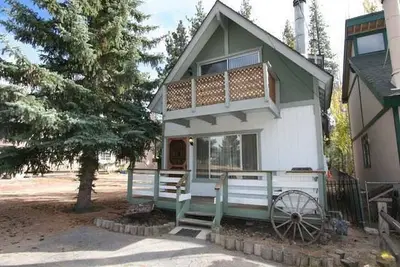 Image de Village Hideaway: 2 Br / 1. 5 Ba maison à Big Bear Lake, pour 5 personnes