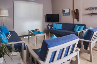 Image de Appartement de 2 chambres avec grande véranda au coeur d'Ayia Napa