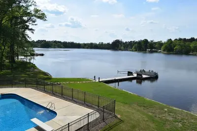 Image de Bayview à Clearwater. La plus belle vue sur le lac!