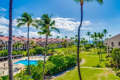 Image de Great Views+Roomy Design! 2-Story w/Lanai, New Kitchen, WiFi–Kamaole Sands 3403