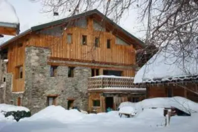 Image de 300 sq. m chalet for 15 people, 5 bedrooms/bathrooms, near La-Plagne Montalbert.