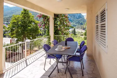 Image de Appartement confortable avec la terrasse Trpanj, Peljesac (A-11545-a)