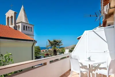 Image de Appartement de deux chambres avec la terrasse et la vue sur le mer Povljana, Pag (A-233-b)