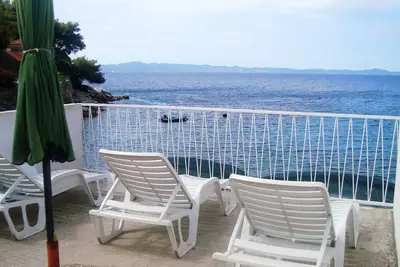 Image de Appartement d'une chambre prés de la plage Baie Skozanje, Hvar (A-4624-c)