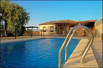 Image de Grande villa avec piscine privée