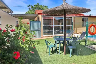 Image de Bungalow avec piscine à El Colorado