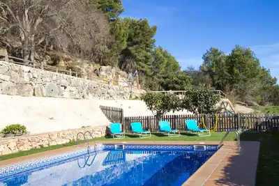 Image de Sublime retraite dans la région viticole de Catalogne!